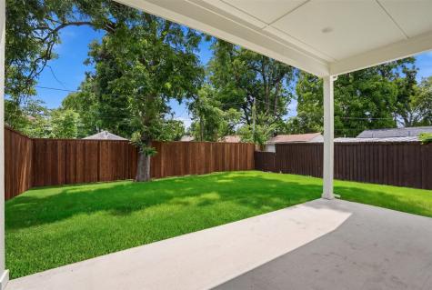 617 Parkview Avenue Dallas TX 75223