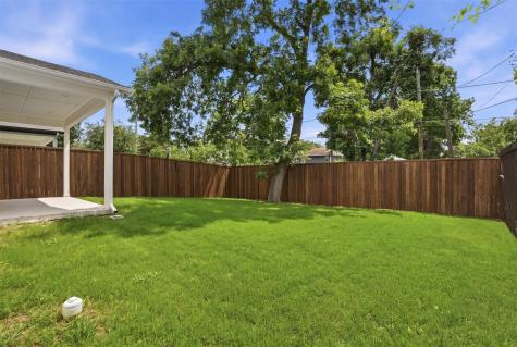 617 Parkview Avenue Dallas TX 75223