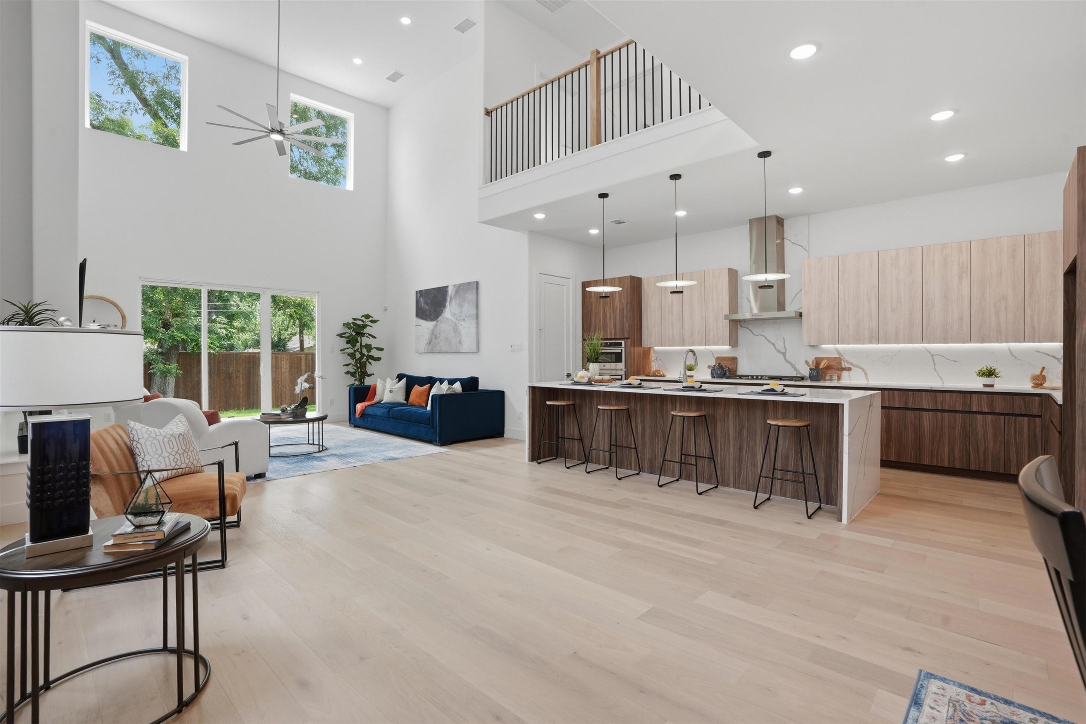 617 Parkview Avenue Dallas TX 75223