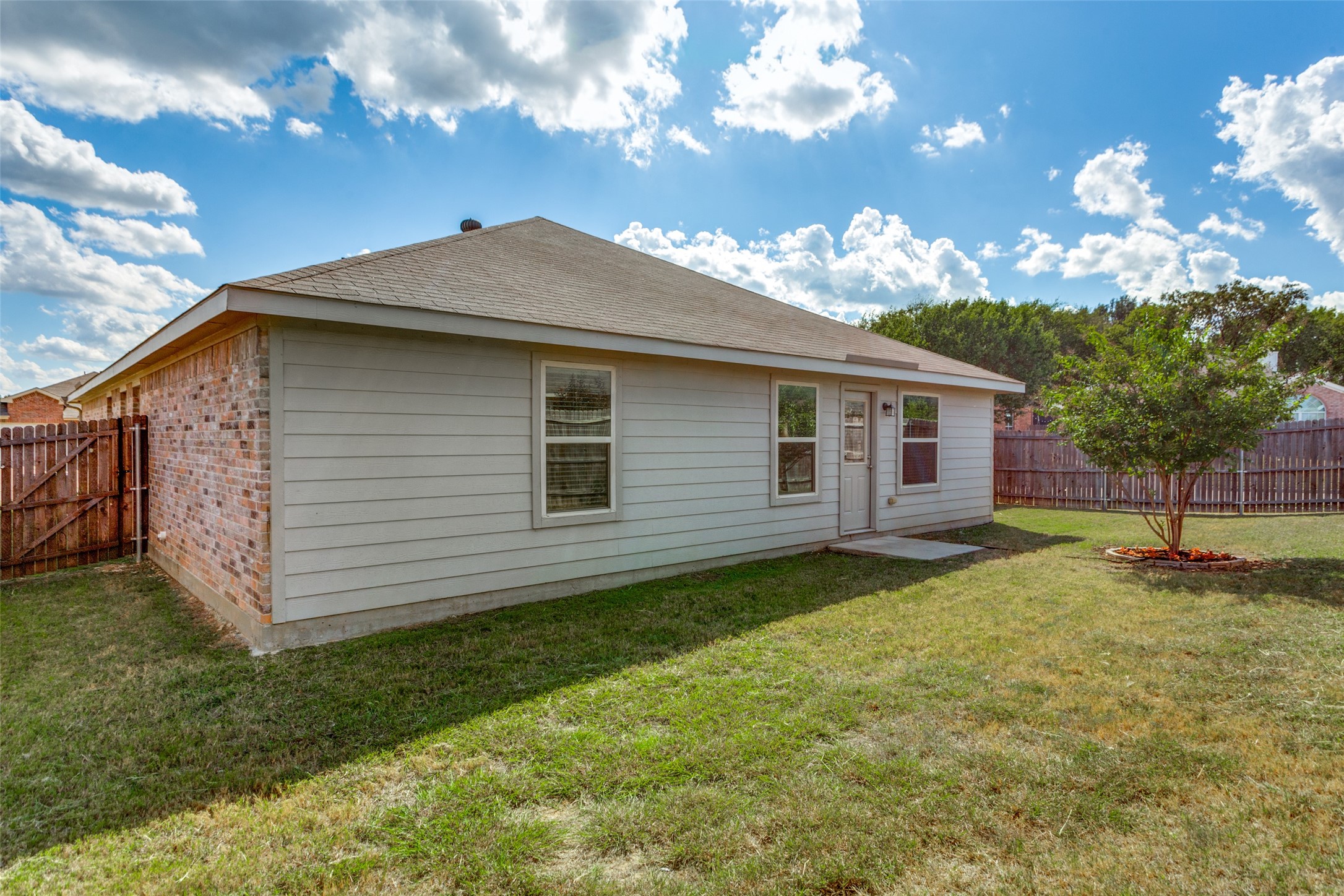 2844 Adams Fall Lane Fort Worth TX 76123