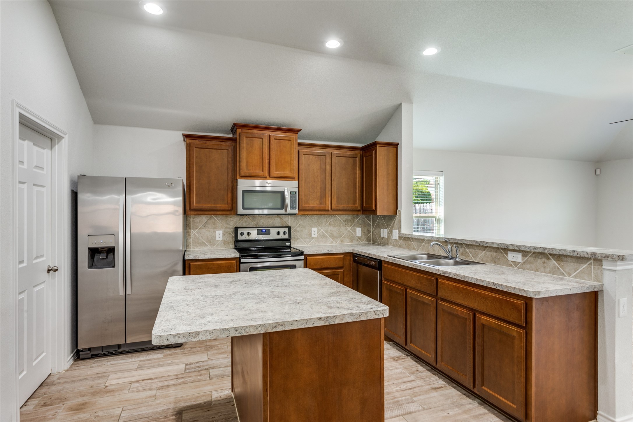 2844 Adams Fall Lane Fort Worth TX 76123