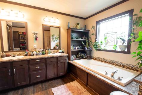 1062 Hickory Hills Drive Murchison TX 75778