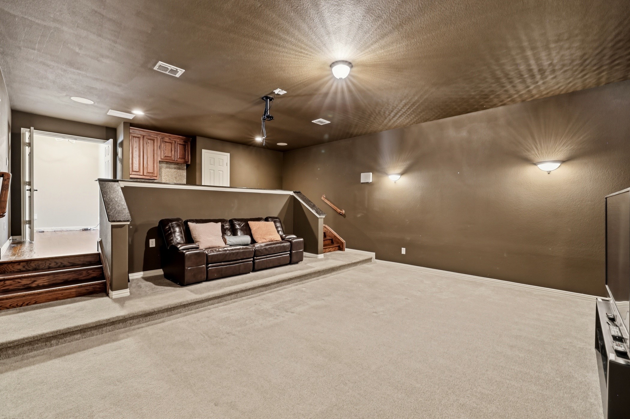 1616 Camino Lago Irving TX 75039