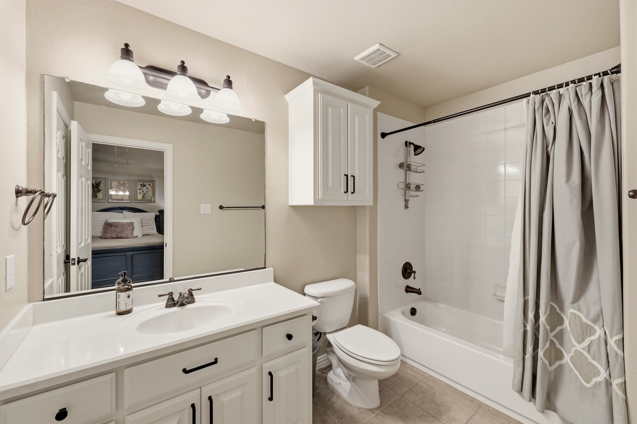 1616 Camino Lago Irving TX 75039