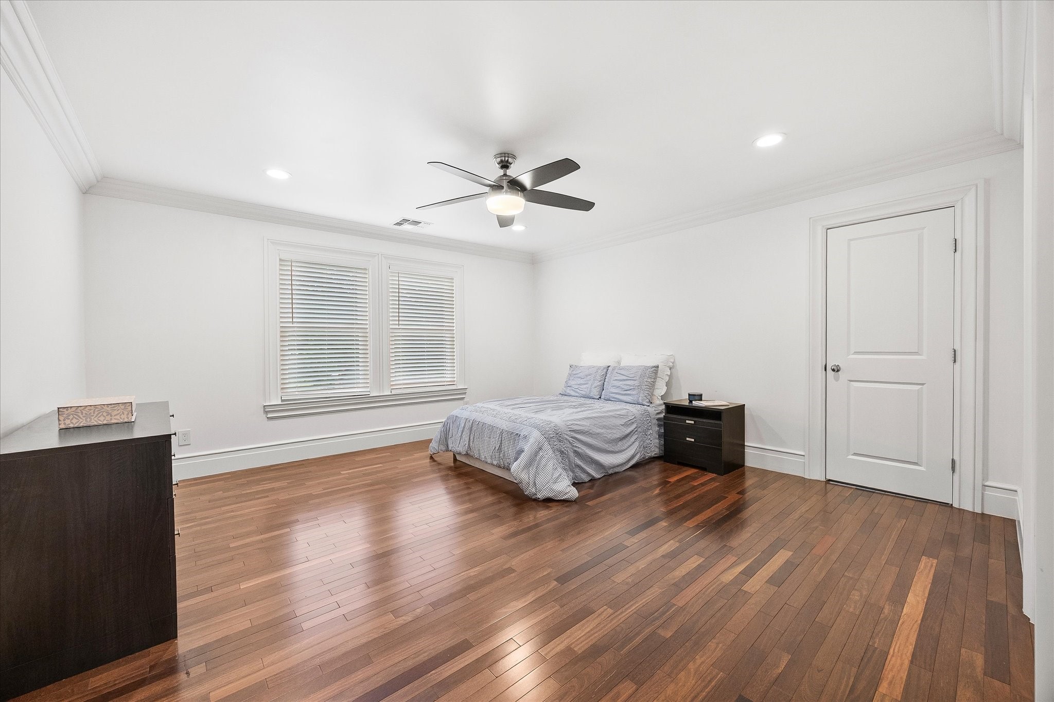 726 Griffith Avenue Terrell TX 75160