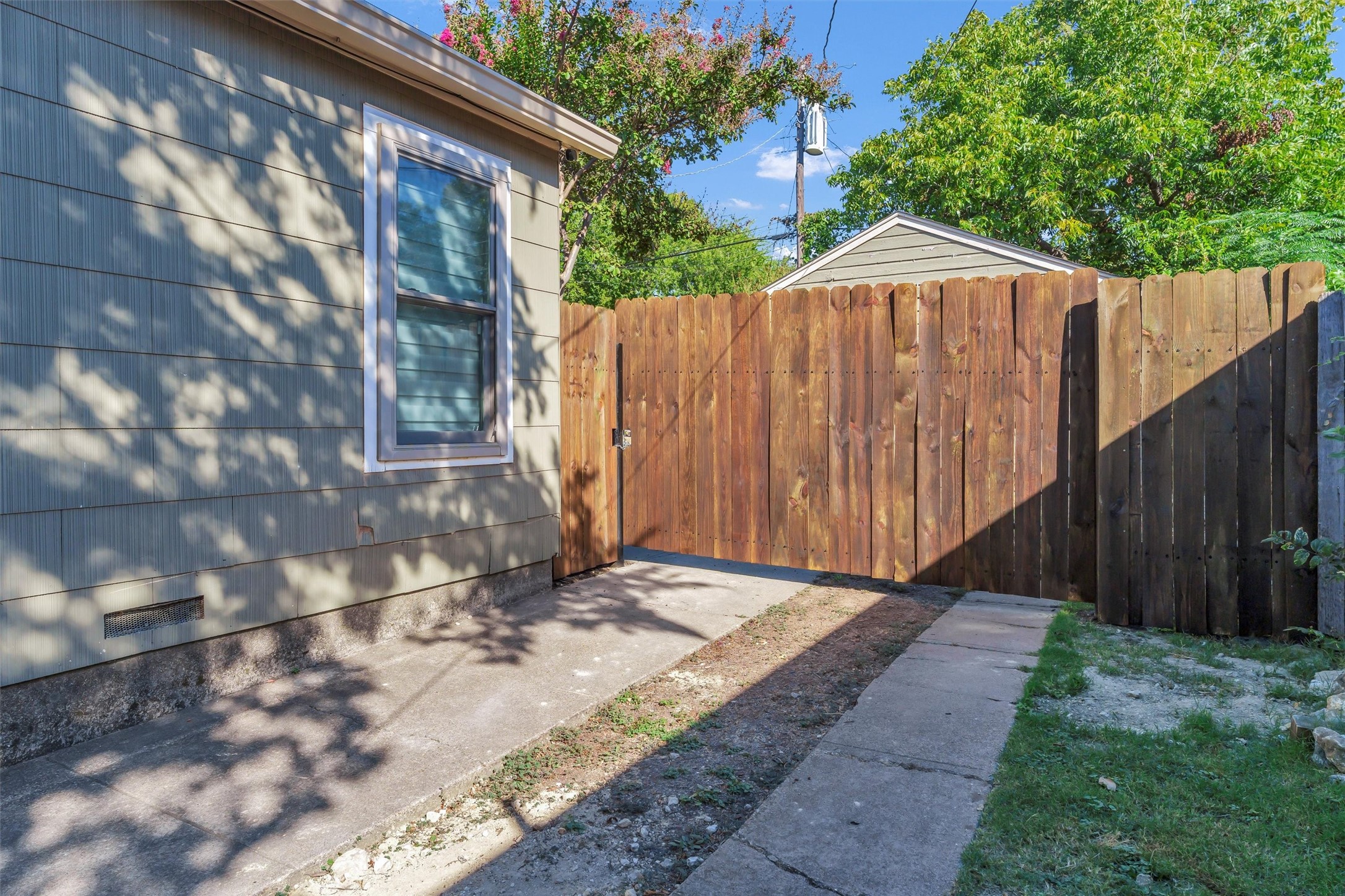 3816 Collinwood Avenue Fort Worth TX 76107