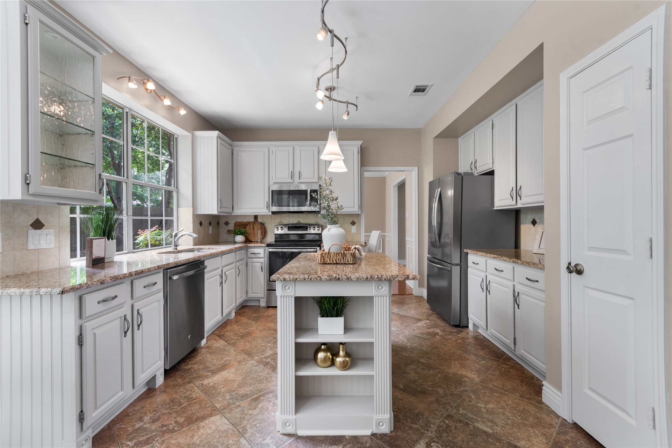 3233 Shady Glen Drive Grapevine TX 76051