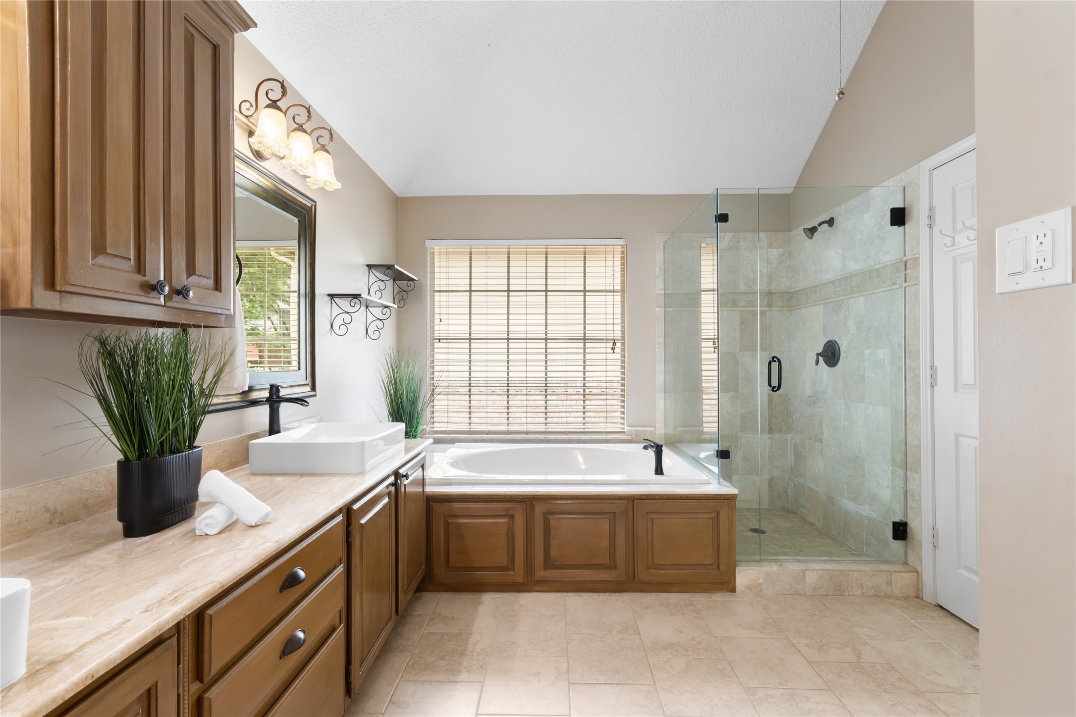 3233 Shady Glen Drive Grapevine TX 76051