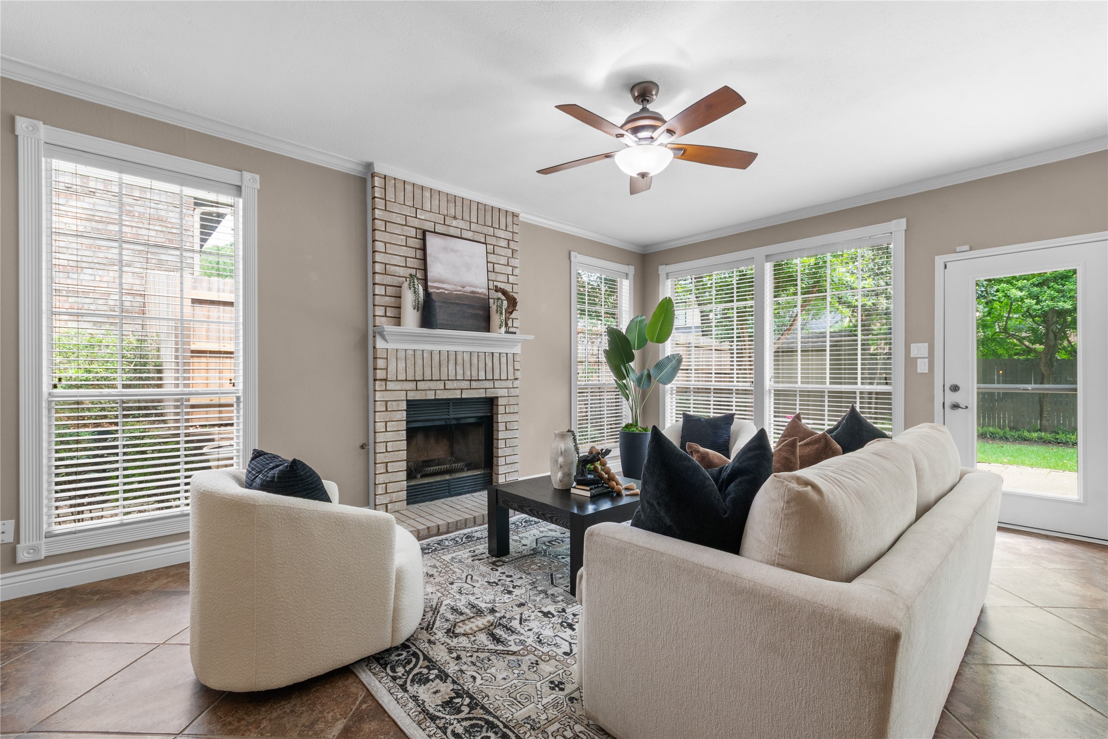 3233 Shady Glen Drive Grapevine TX 76051