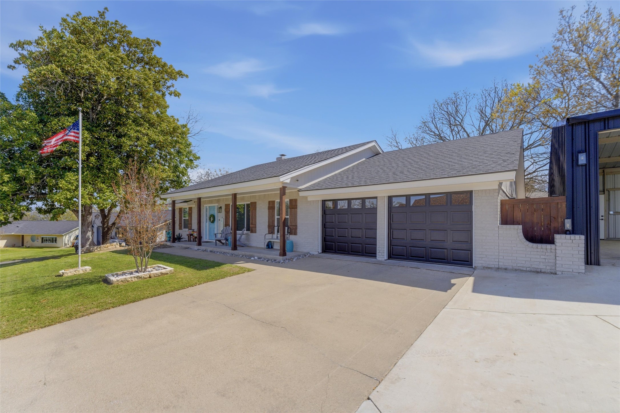 706 Hilltop Drive Weatherford TX 76086