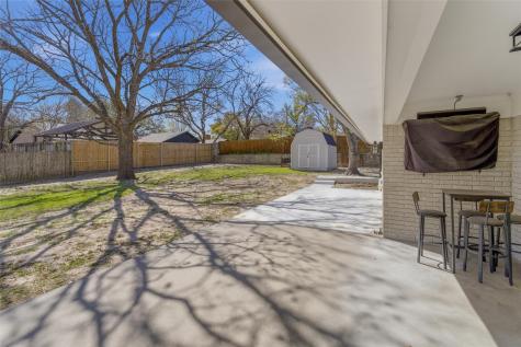 706 Hilltop Drive Weatherford TX 76086