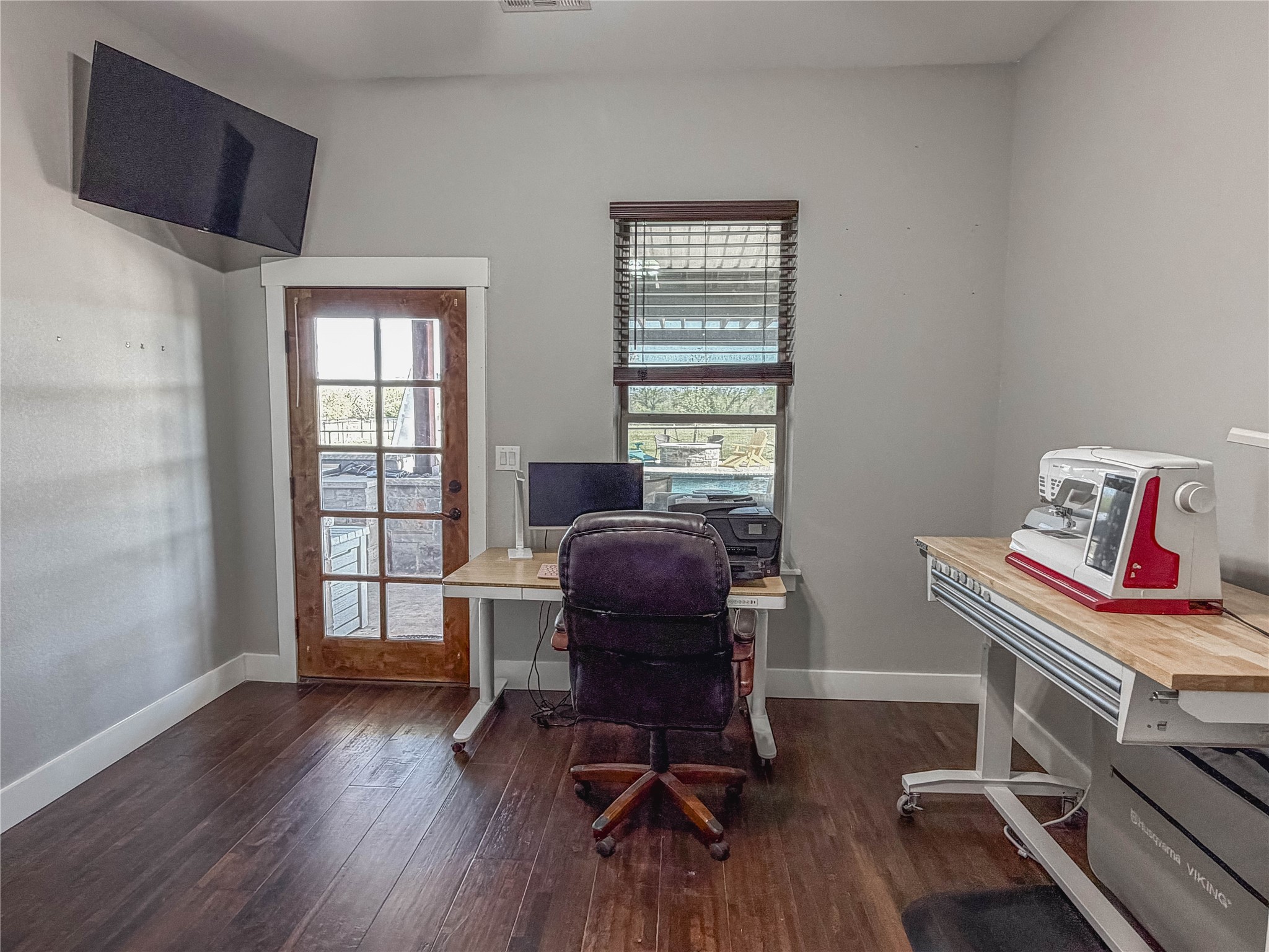 240 Cox Road Waxahachie TX 75167