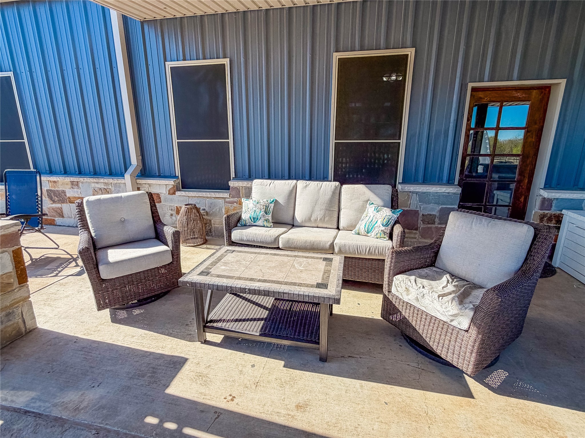 240 Cox Road Waxahachie TX 75167