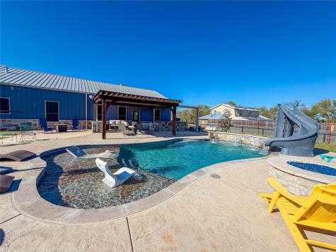 240 Cox Road Waxahachie TX 75167