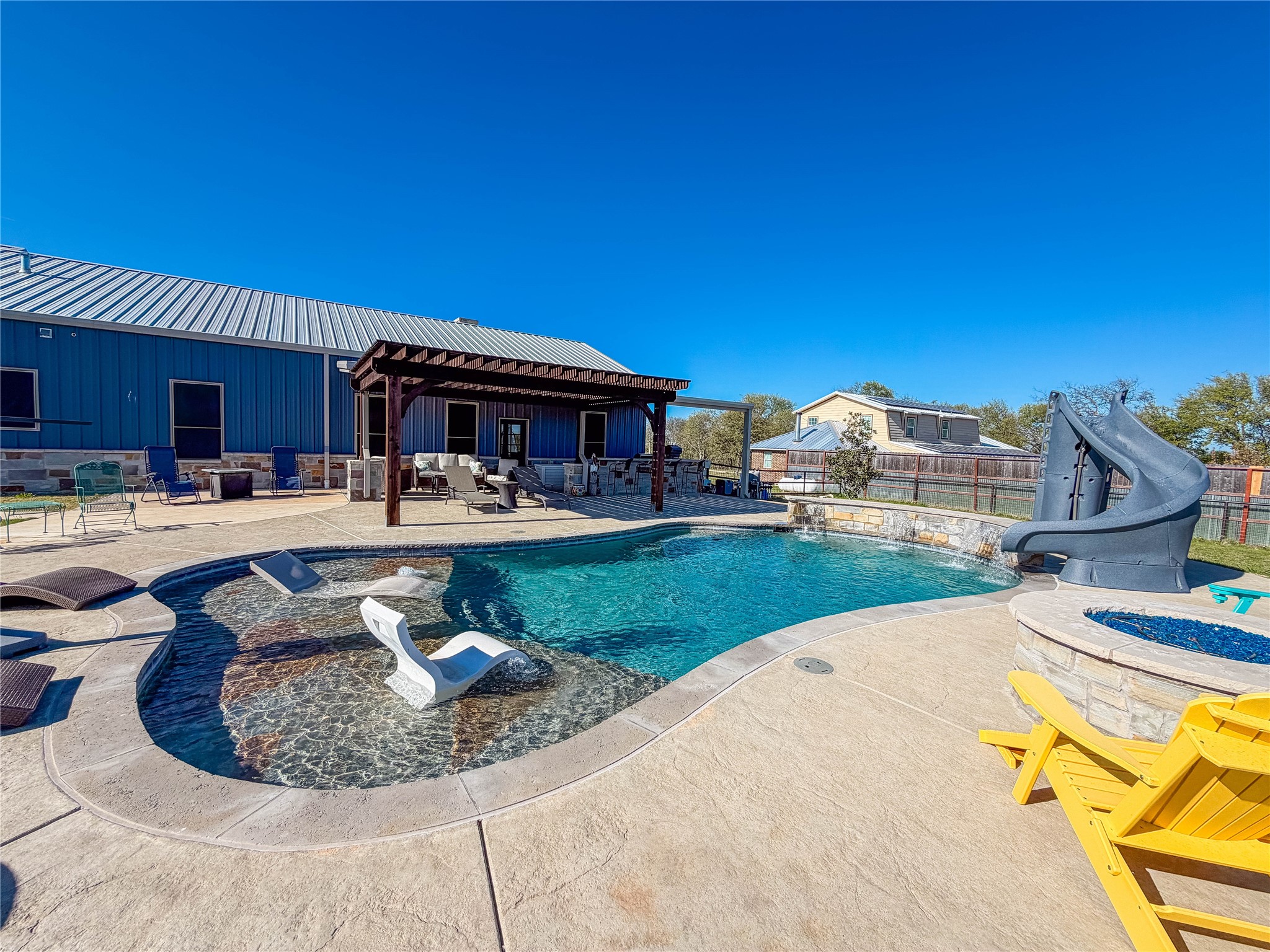 240 Cox Road Waxahachie TX 75167