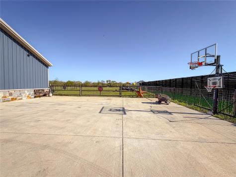 240 Cox Road Waxahachie TX 75167