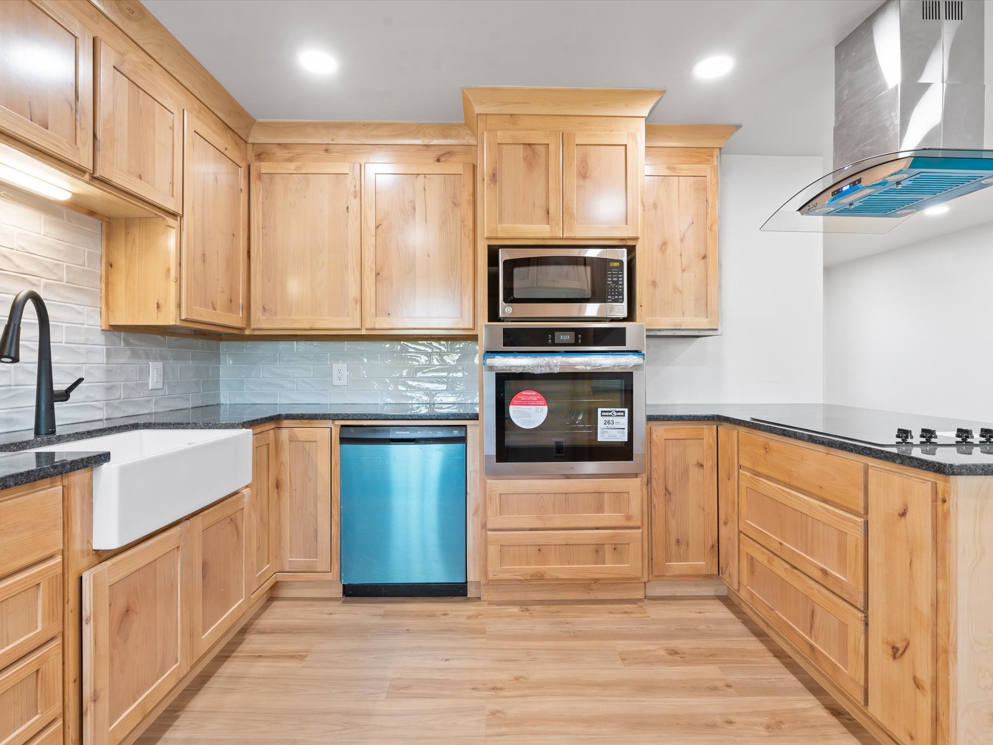 2068 Bristow Point Eufaula OK 74432