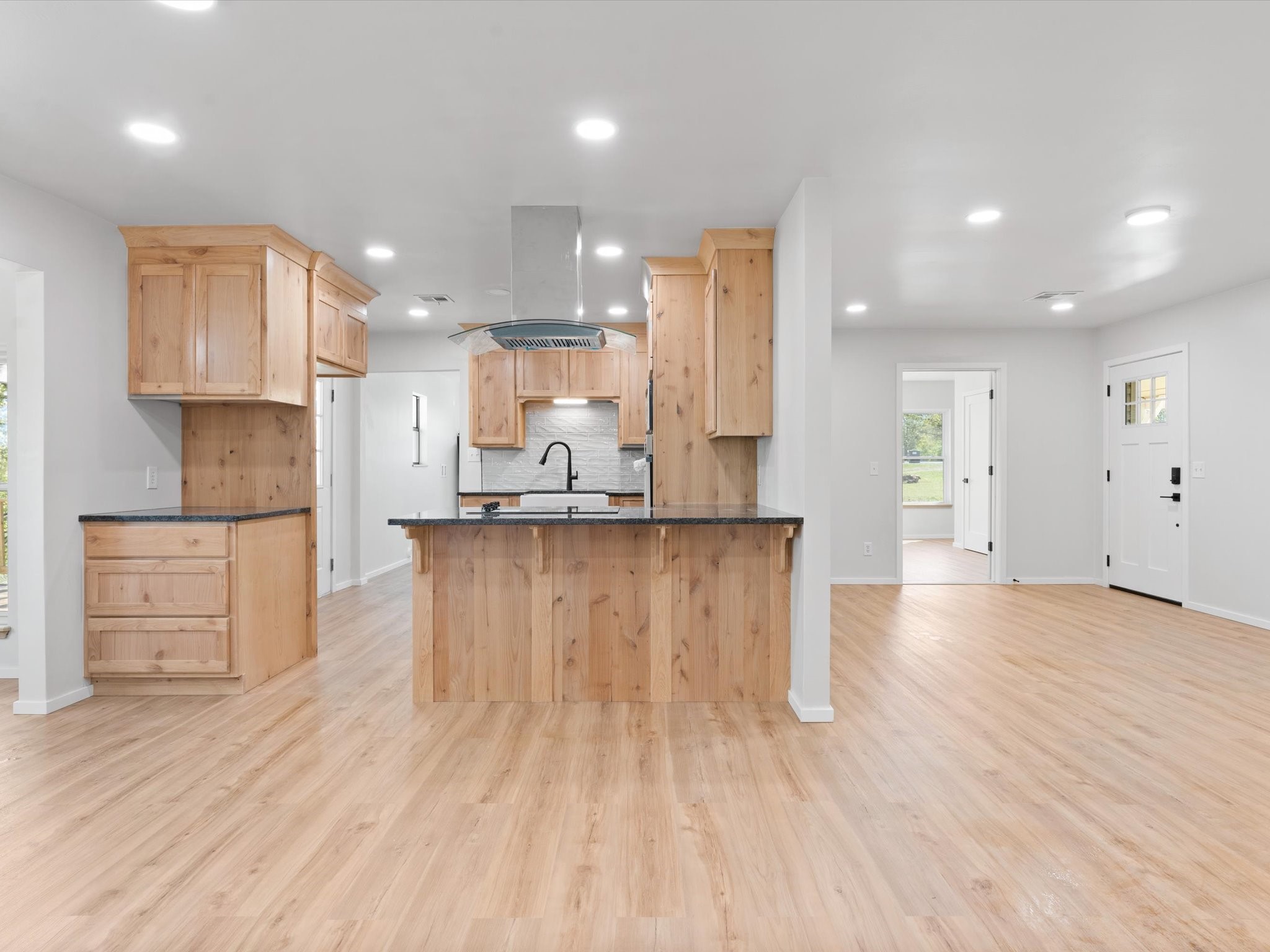 2068 Bristow Point Eufaula OK 74432