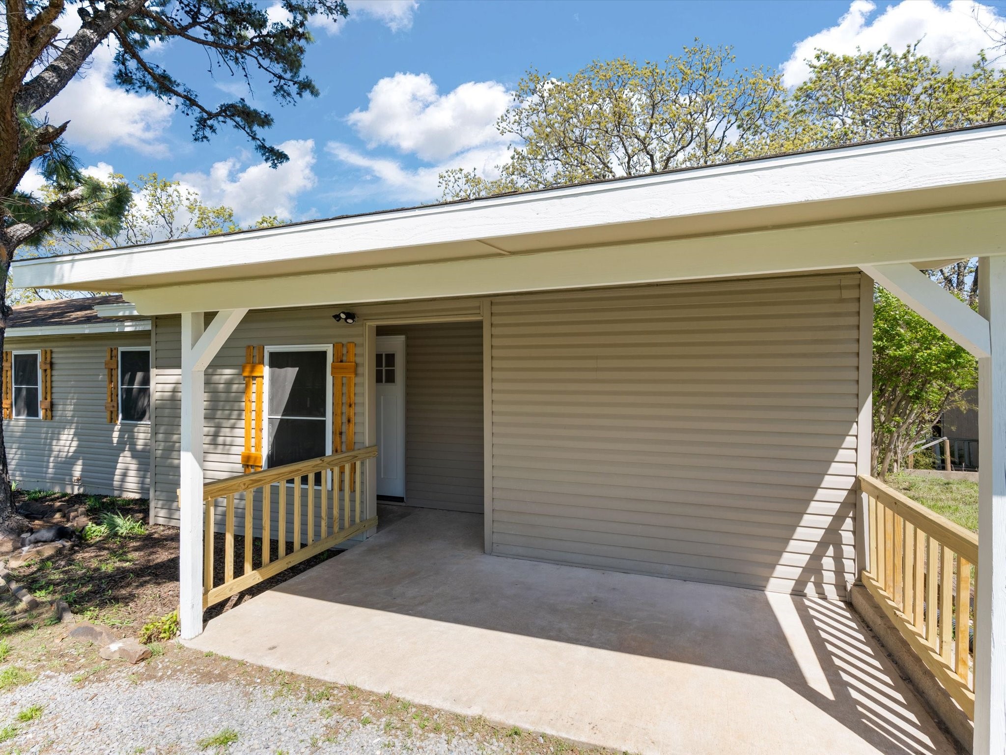 2068 Bristow Point Eufaula OK 74432