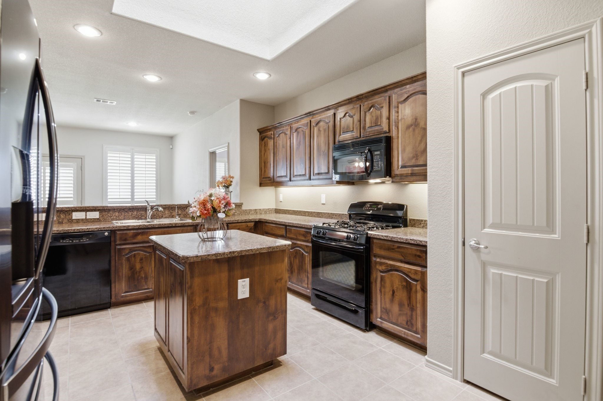 1237 Kachina Lane Fort Worth TX 76052