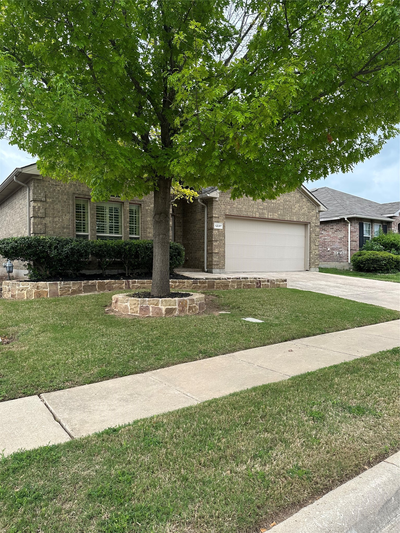 1237 Kachina Lane Fort Worth TX 76052