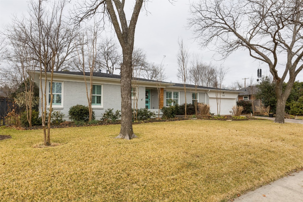 9739 Cloister Drive Dallas TX 75228