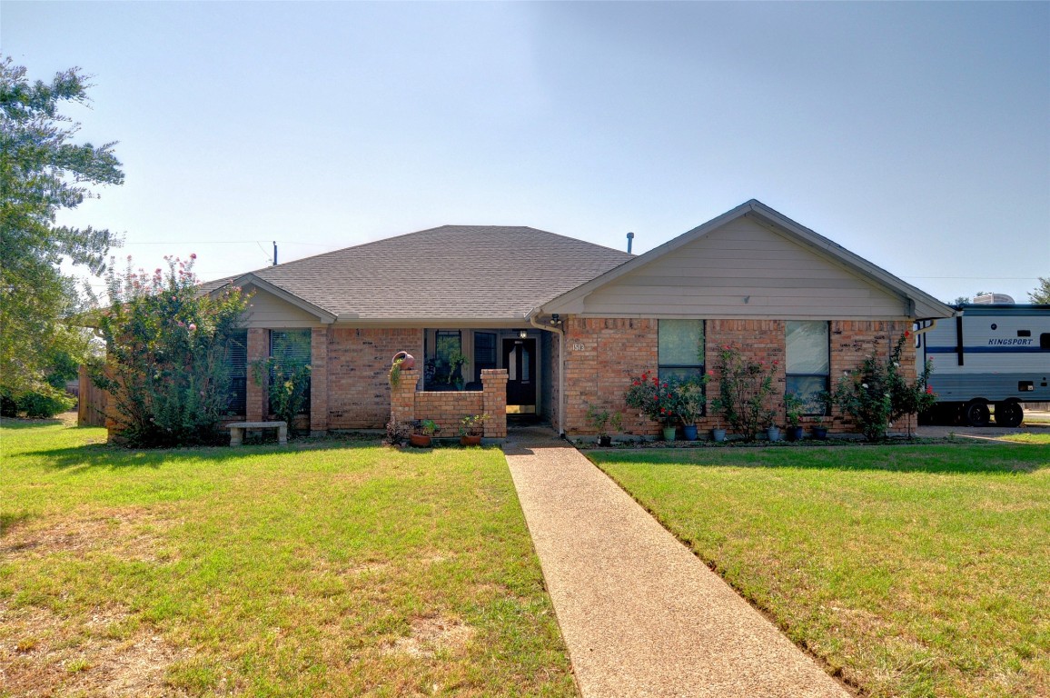 1513 Cindy Lane Cleburne TX 76033