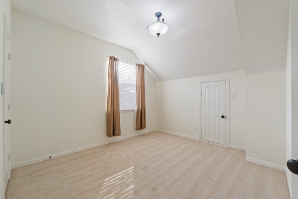 2412 Aramic Court Arlington TX 76001
