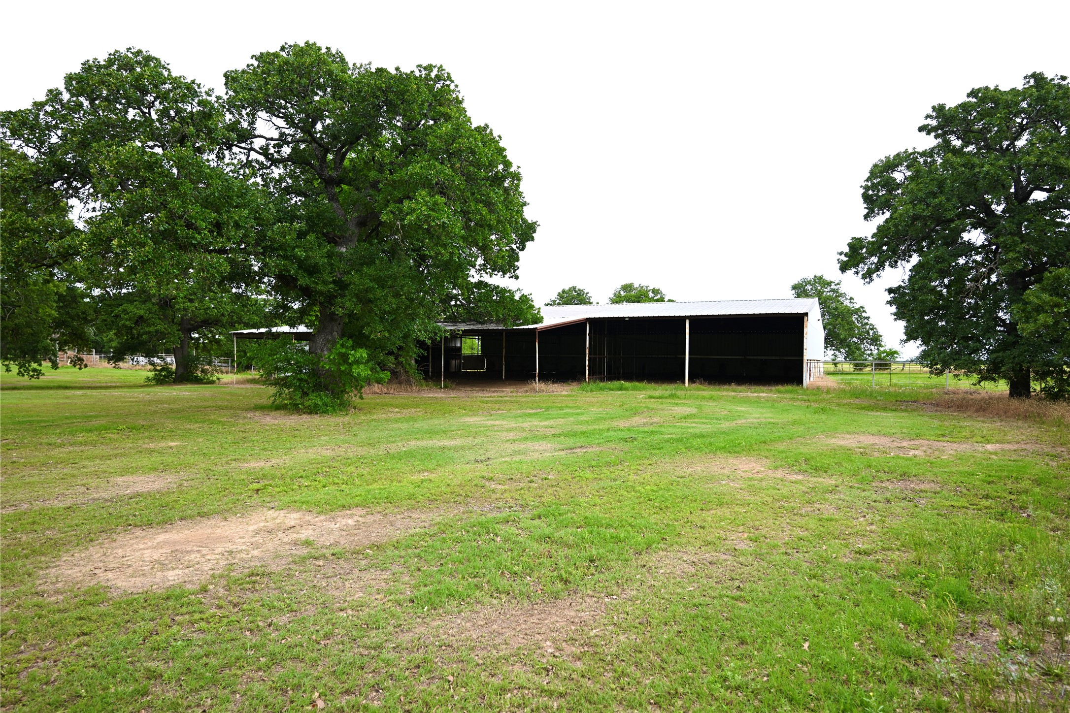 2031 E Fm 1396 Ivanhoe TX 75447