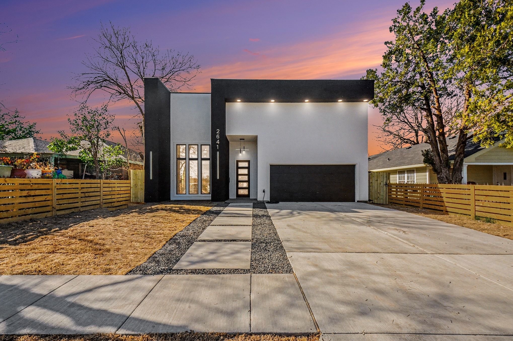 2641 Alabama Avenue Dallas TX 75216
