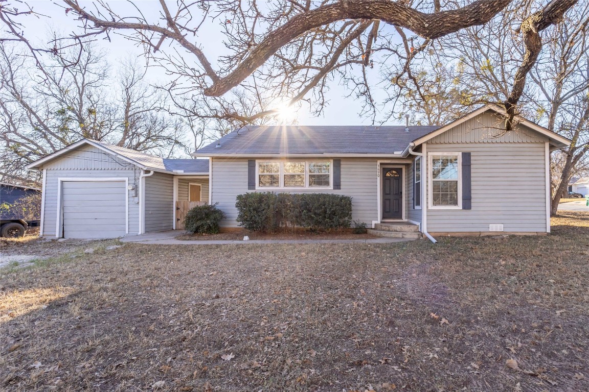 1490 W Cage Street Stephenville TX 76401