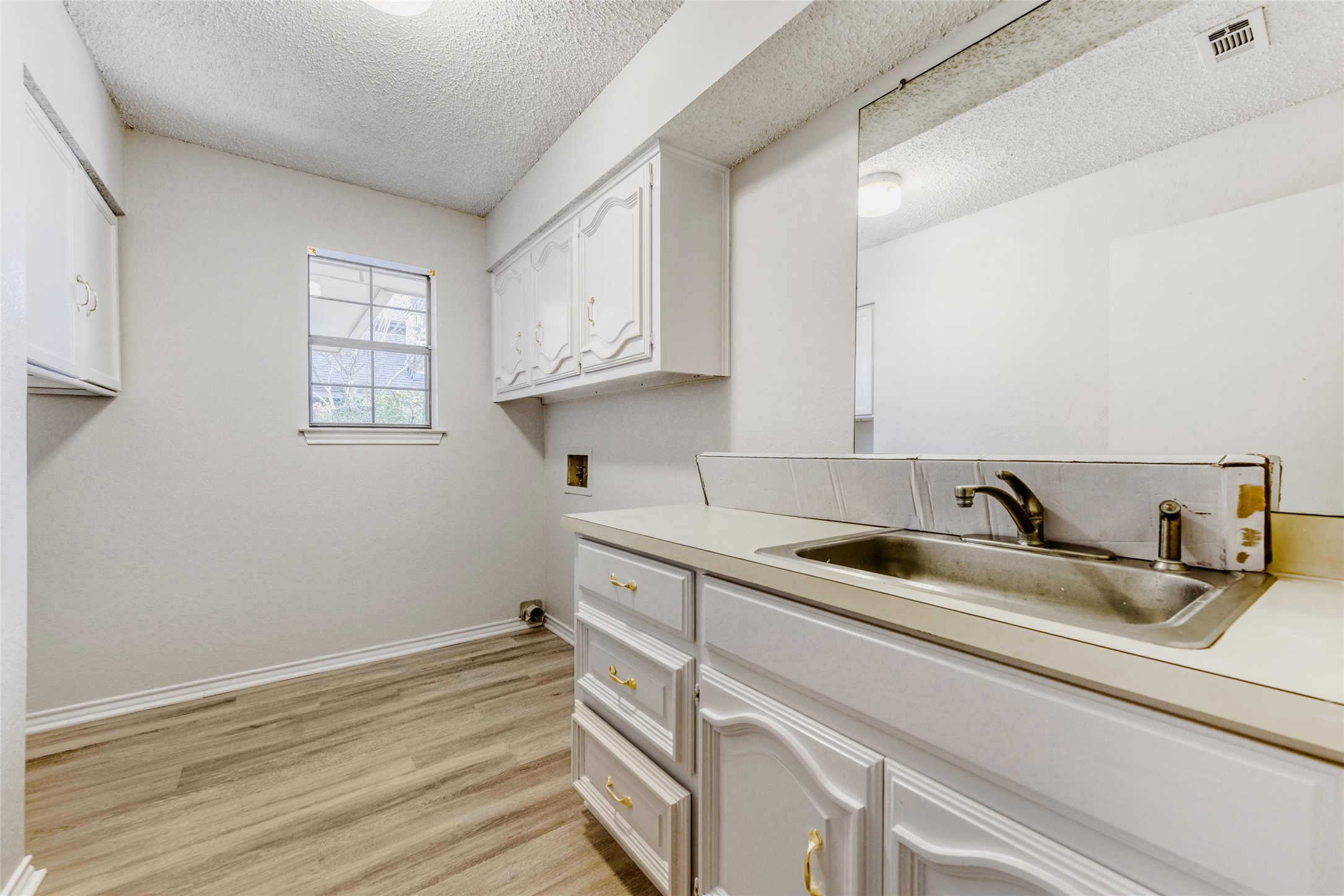 2005 Lambert Court Plano TX 75075