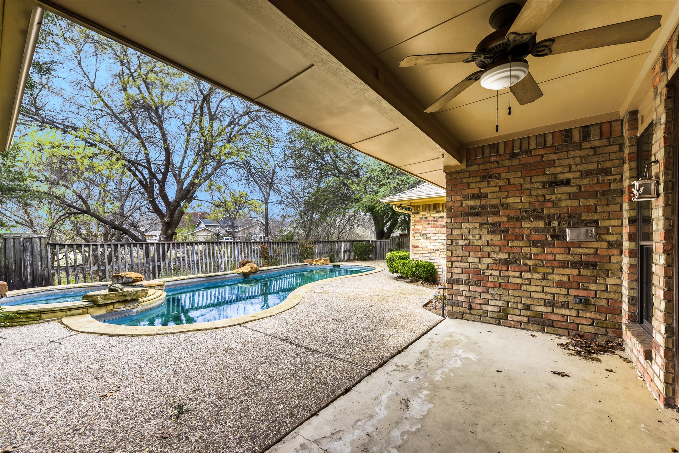2005 Lambert Court Plano TX 75075