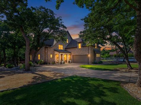 6741 Blackjack Oaks Road Aubrey TX 76227