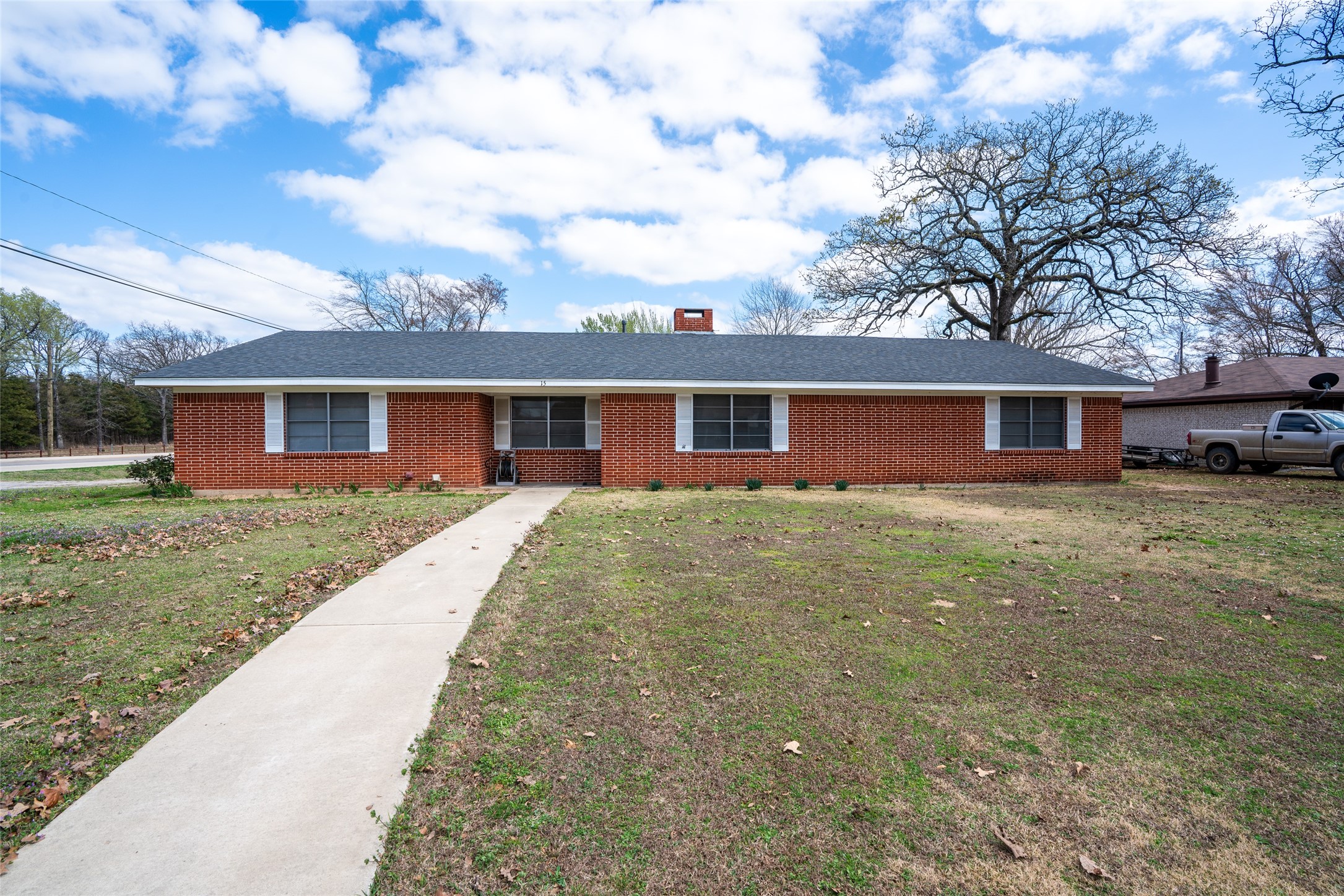 15 SW 45th Paris TX 75460
