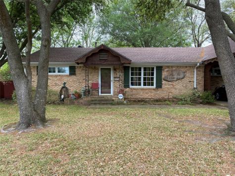 1606 S Jefferson Street Kaufman TX 75142