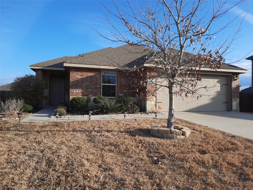 206 Gallop Court Waxahachie TX 75165