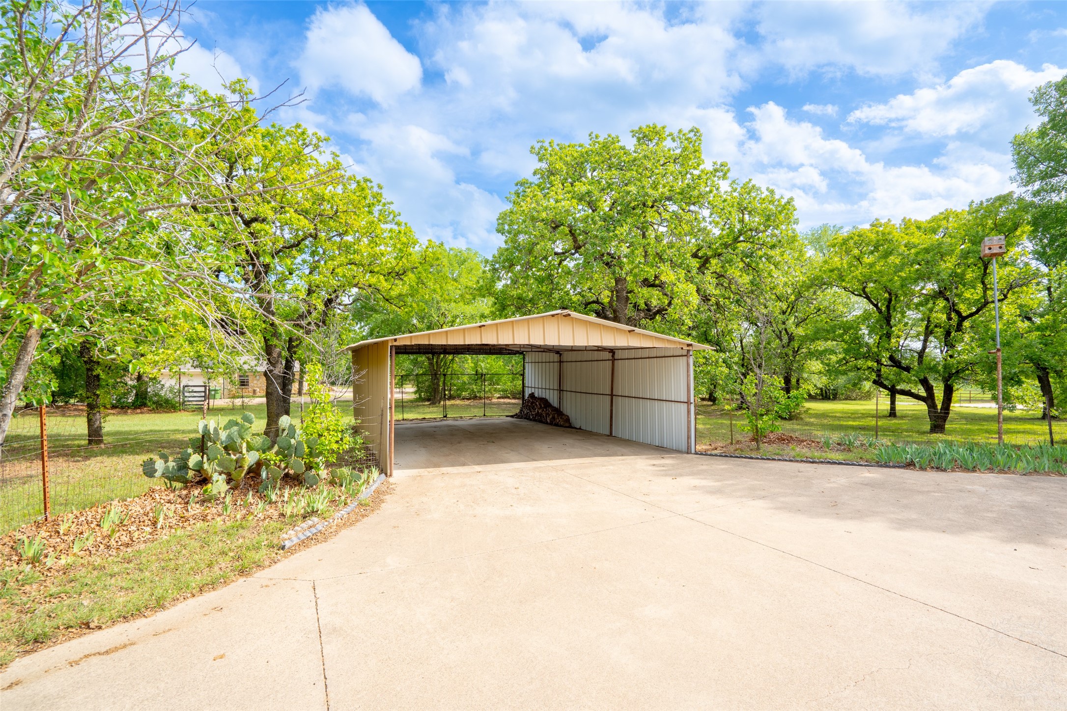 2734 Pear Orchard Road Granbury TX 76048