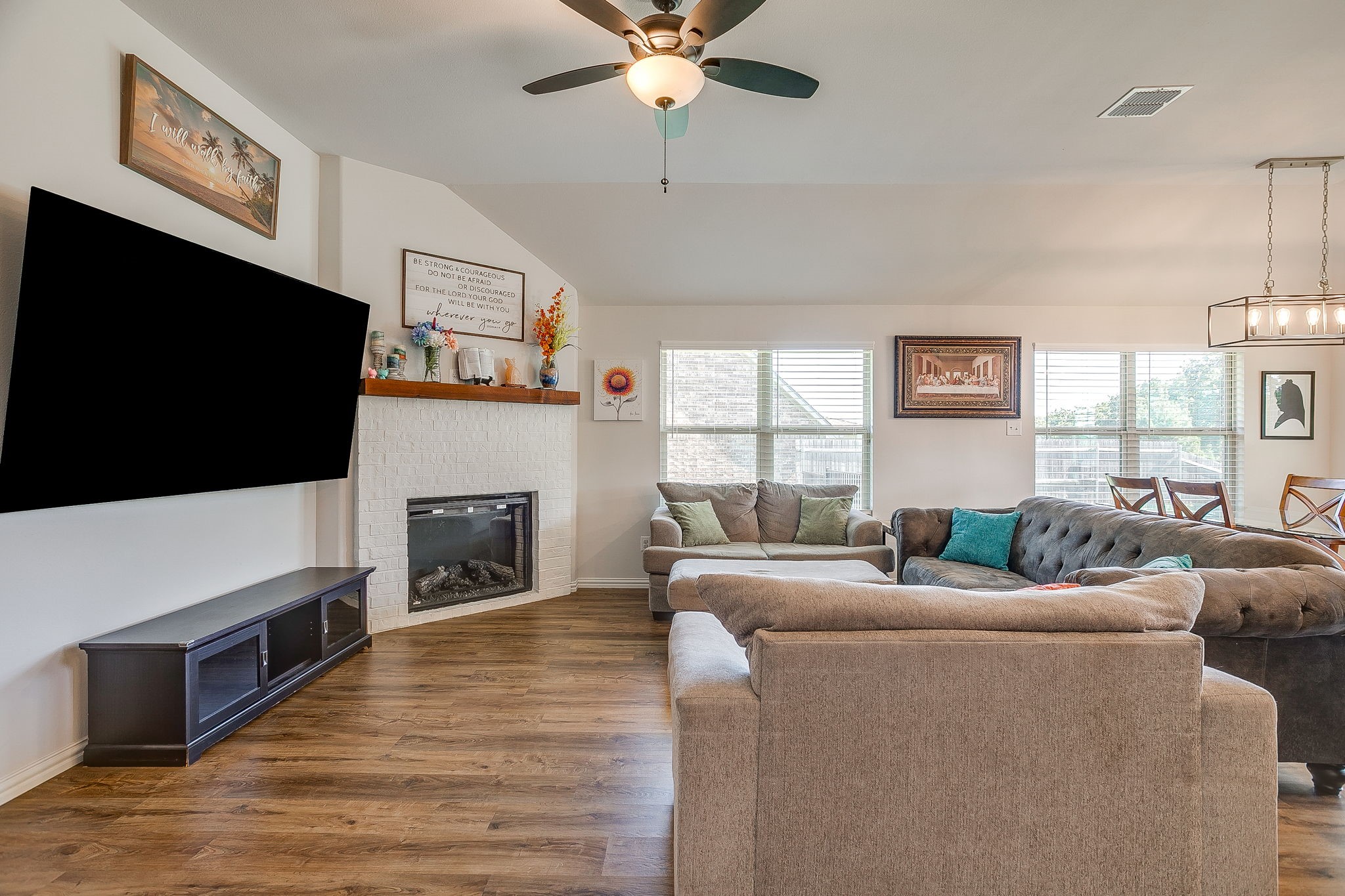3113 Arbor View Drive Burleson TX 76028