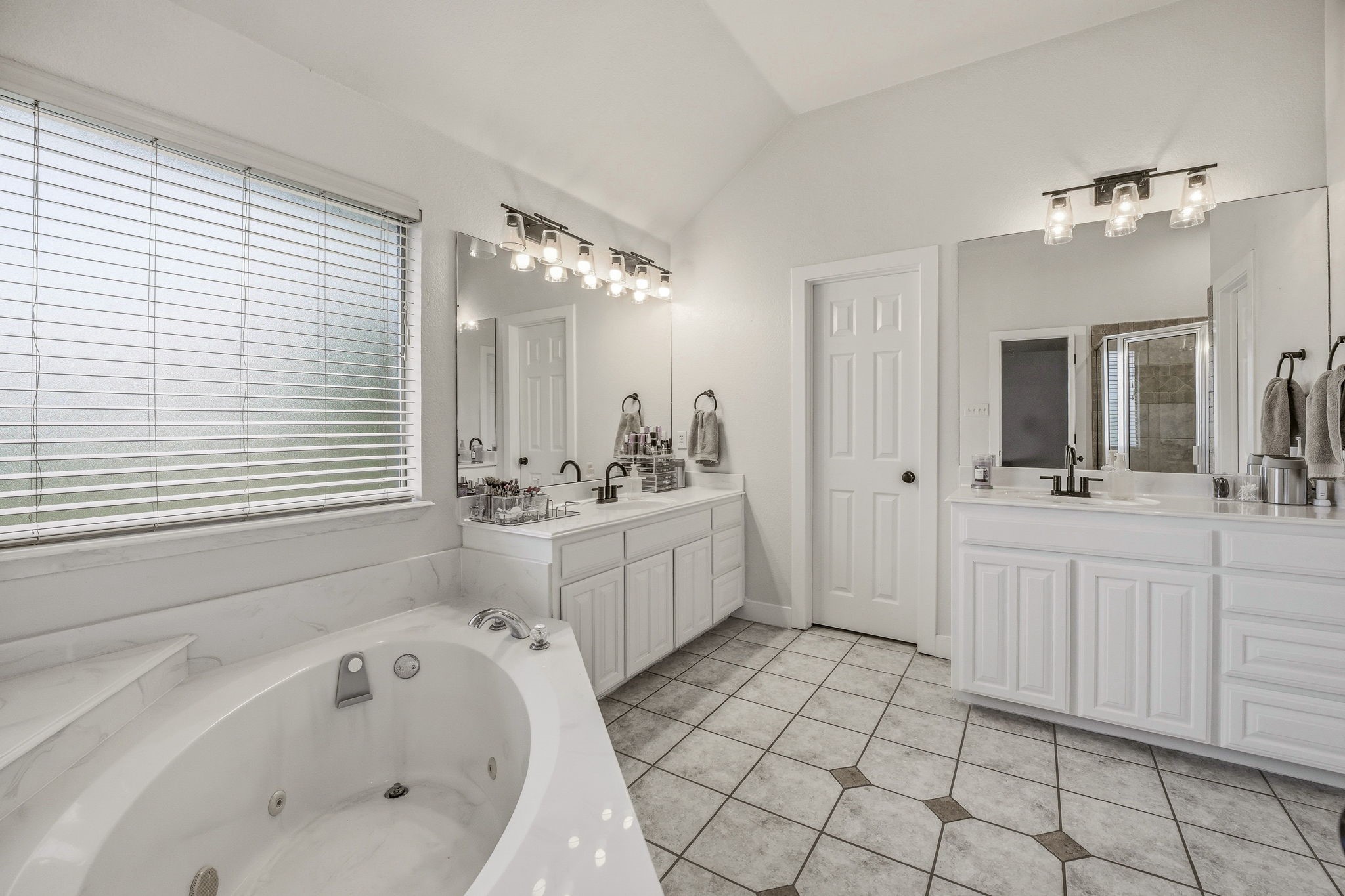 10541 Rancho Viejo Way Fort Worth TX 76036