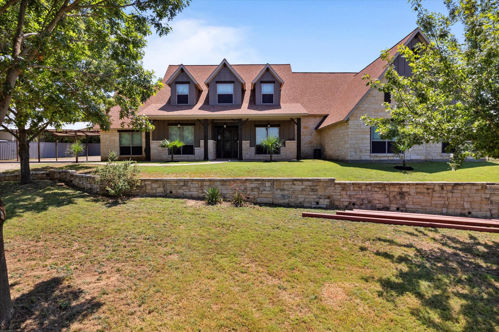 402 N Parkway Drive Alvarado TX 76009