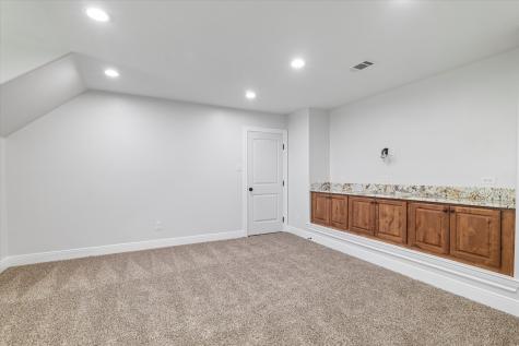 402 N Parkway Drive Alvarado TX 76009