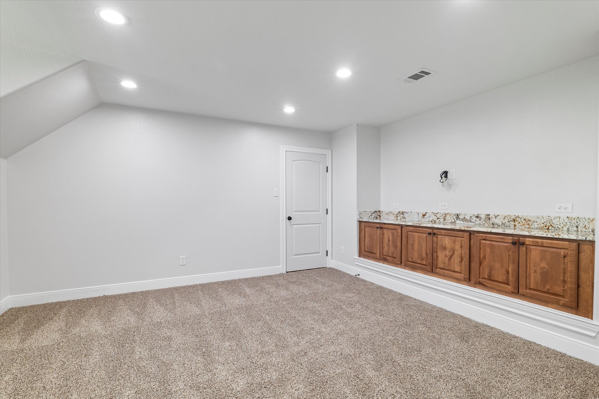 402 N Parkway Drive Alvarado TX 76009
