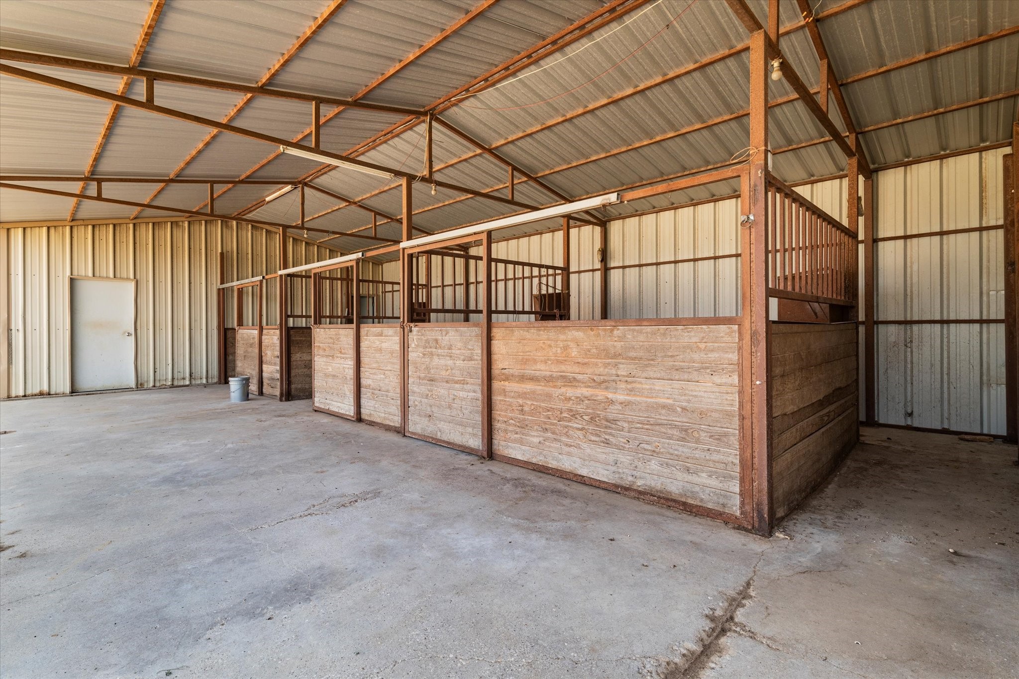 402 N Parkway Drive Alvarado TX 76009
