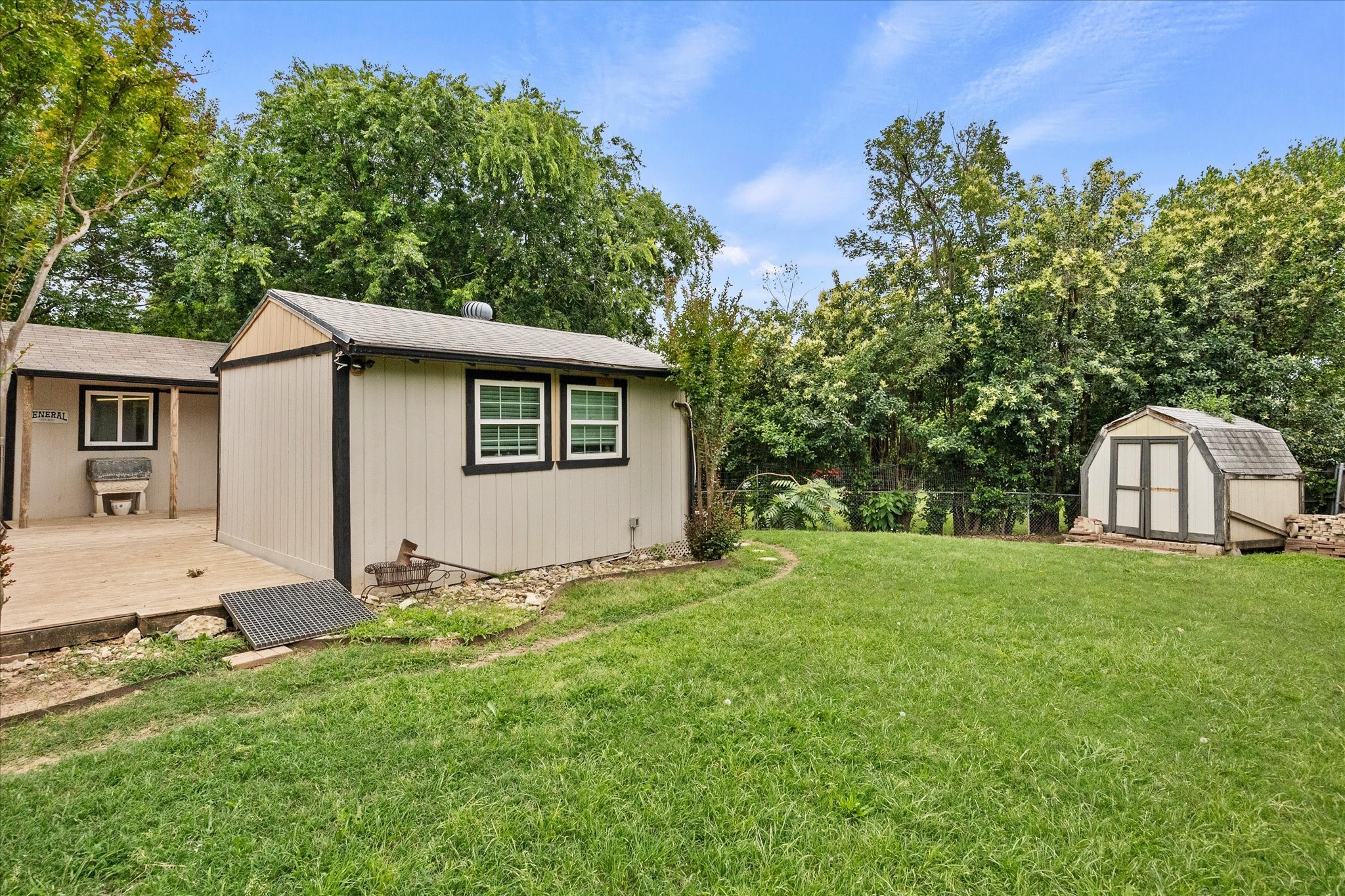 3411 Kenwood Way Garland TX 75041