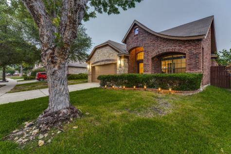 9348 Moncrief Street Fort Worth TX 76244