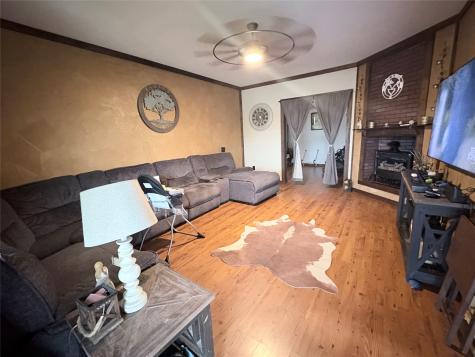 1117 N Tiffin Road Ranger TX 76470