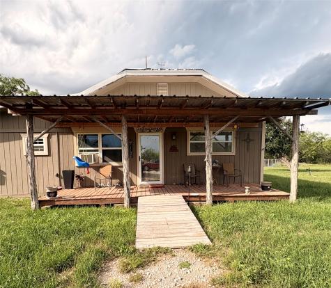 1117 N Tiffin Road Ranger TX 76470