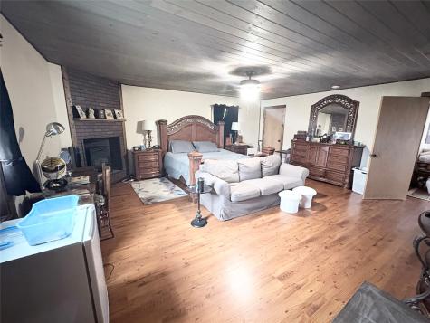1117 N Tiffin Road Ranger TX 76470