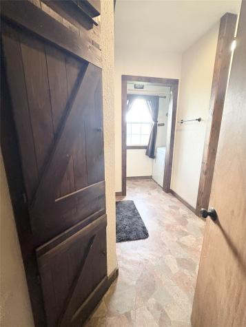 1117 N Tiffin Road Ranger TX 76470